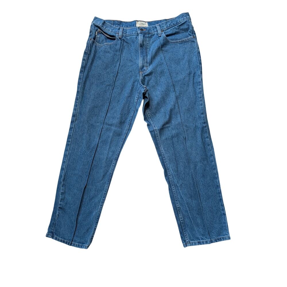 L.L. Bean Classic Fit Men's 38x29 Medium Wash Straight Blue Denim Jeans